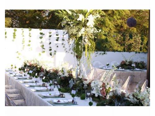 Montaje para el banquete de tu boda Montaje para el banquete de tu boda
